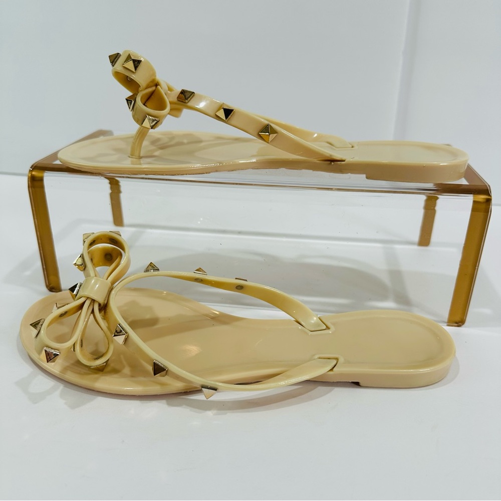 Italian Cream Jelly Sandals Gold Stud Embellished Size 9
